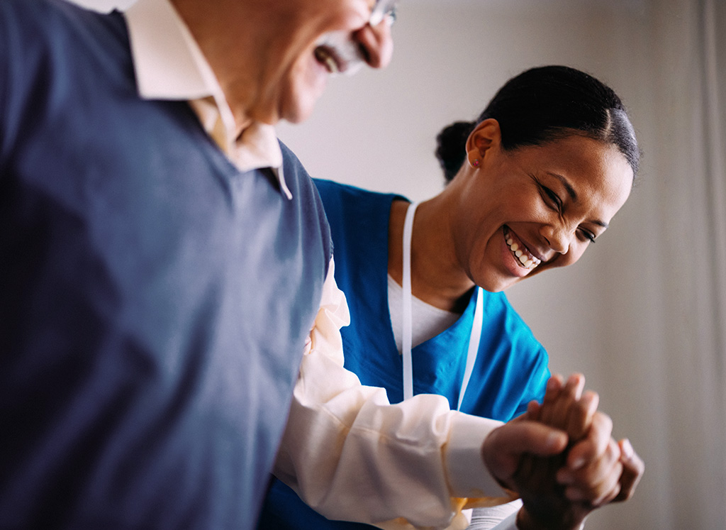 Private-Pay Elder Care at Home in Chicago | Concierge Elder Care at Home