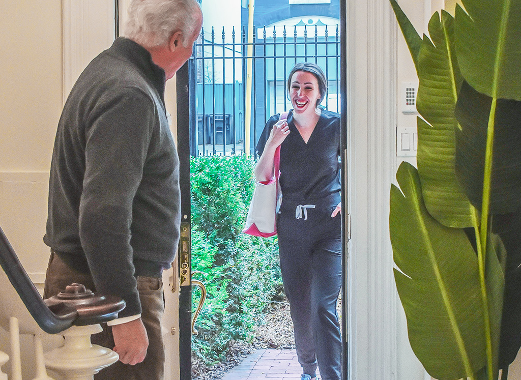 Concierge Family Caregiver Support in Chicago | Private-Pay Family Caregiver Support